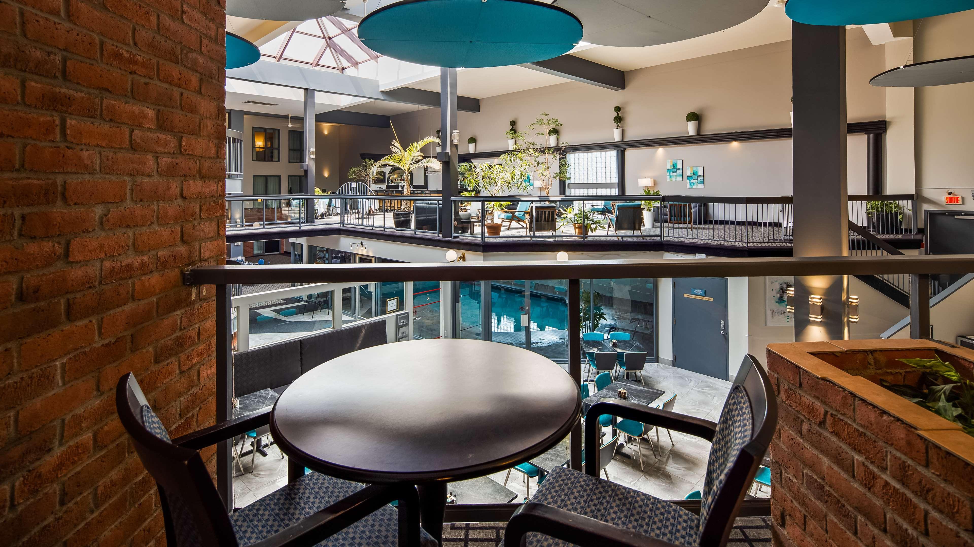 Best Western Laval-Montreal & Conference Centre Εξωτερικό φωτογραφία