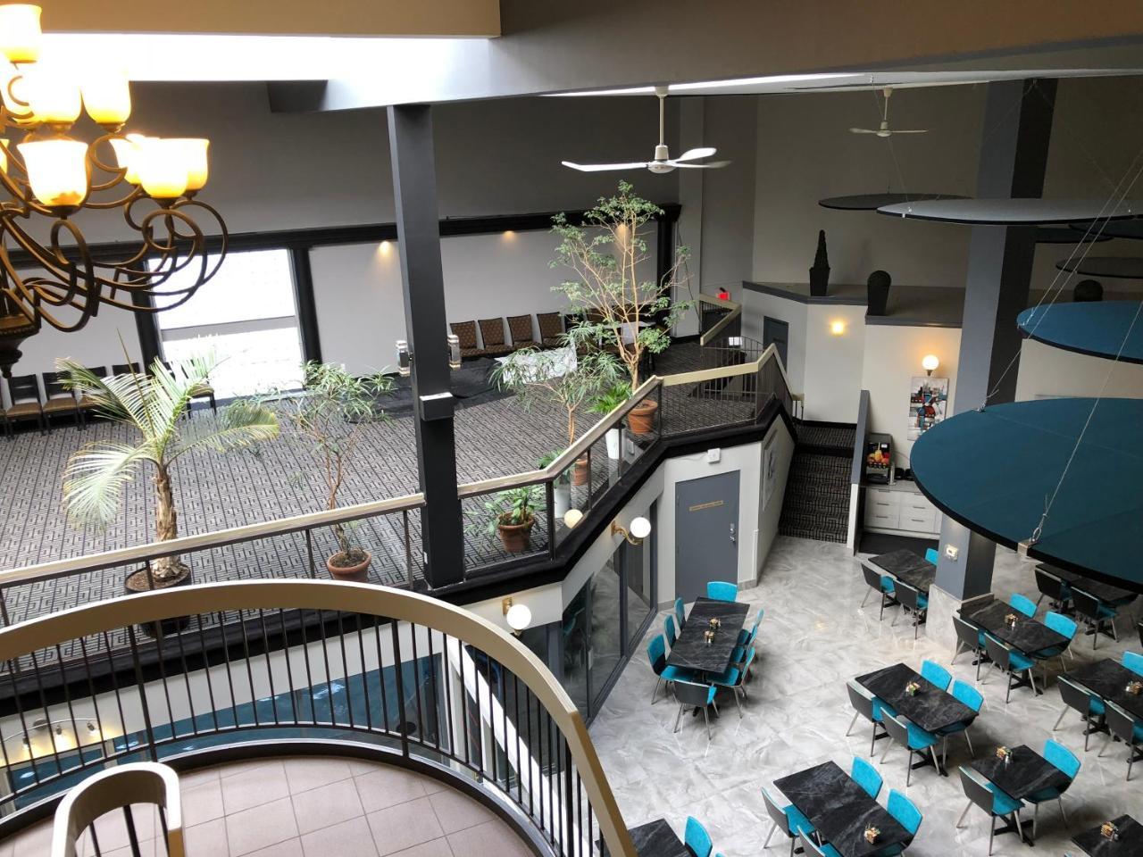 Best Western Laval-Montreal & Conference Centre Εξωτερικό φωτογραφία