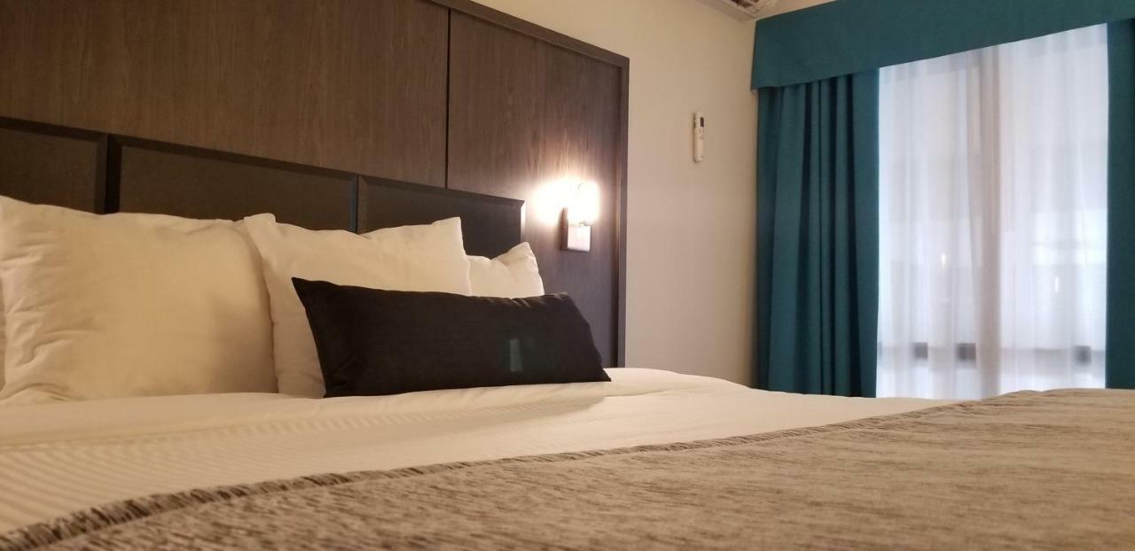 Best Western Laval-Montreal & Conference Centre Εξωτερικό φωτογραφία