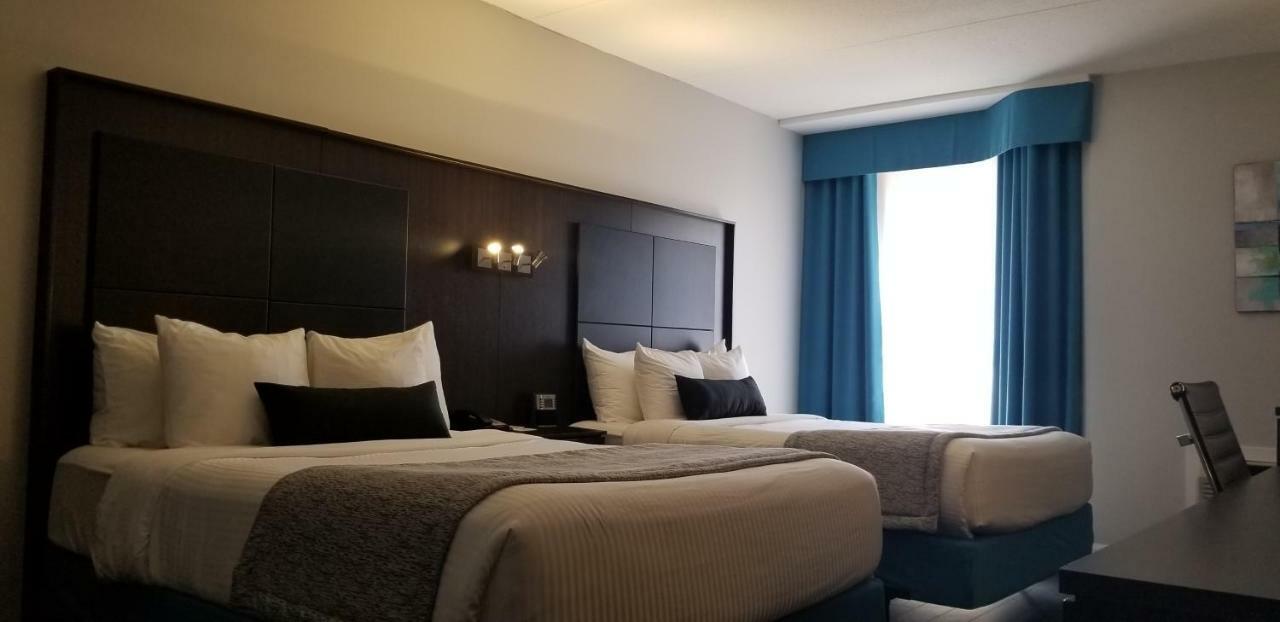 Best Western Laval-Montreal & Conference Centre Εξωτερικό φωτογραφία